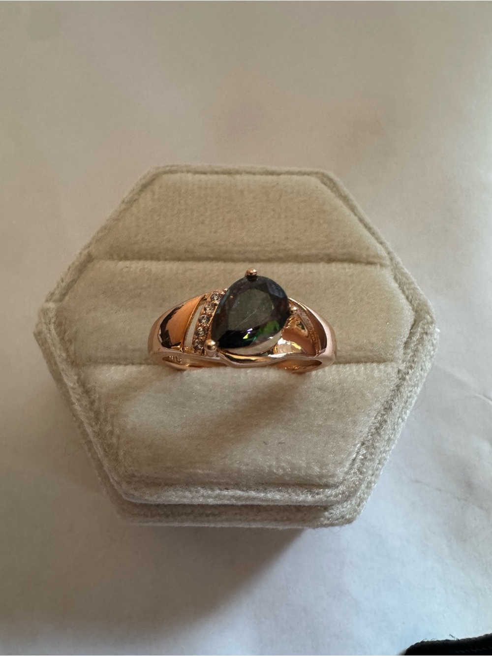 14K 585 Rolled Gold Hallmarked Mystic Topaz Ring Size 7.5 Color Changing - Picture 5 of 13